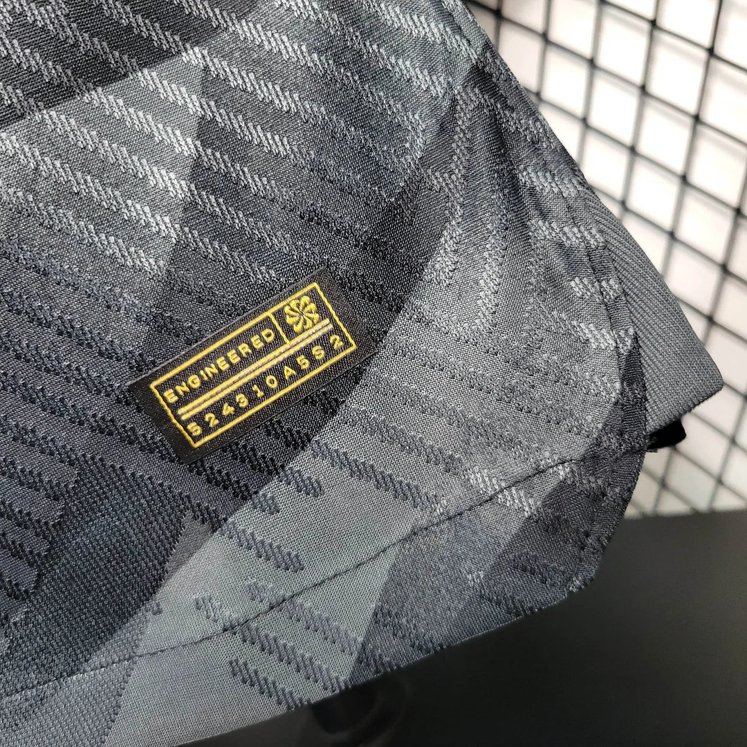 2023/2024 Player Version Liverpool Goalkeeper Black Football Shirt 1:1 Thai Quality