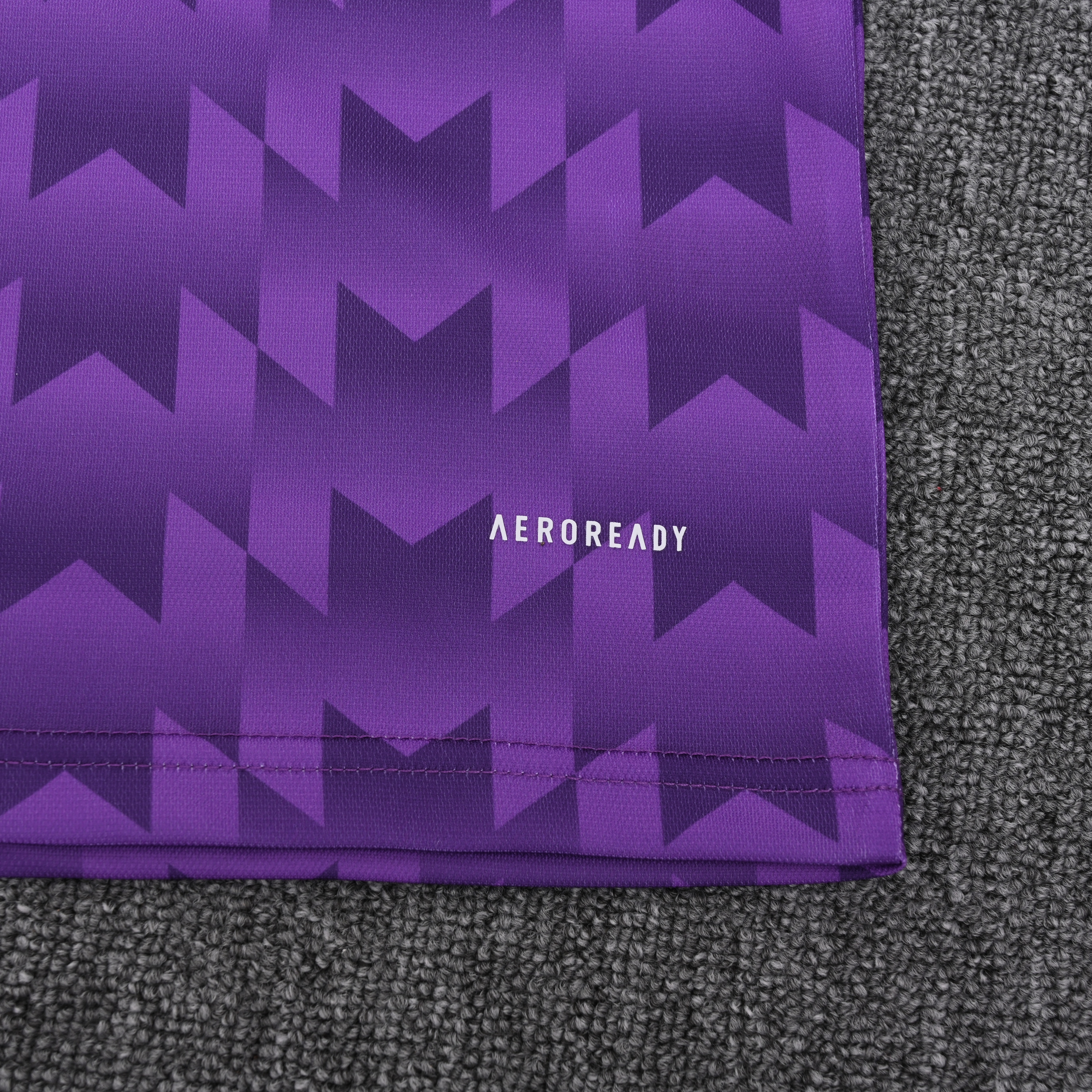 25-26 Manchester United (Polo Shirt) Purple Training Jersey - Fan Edition