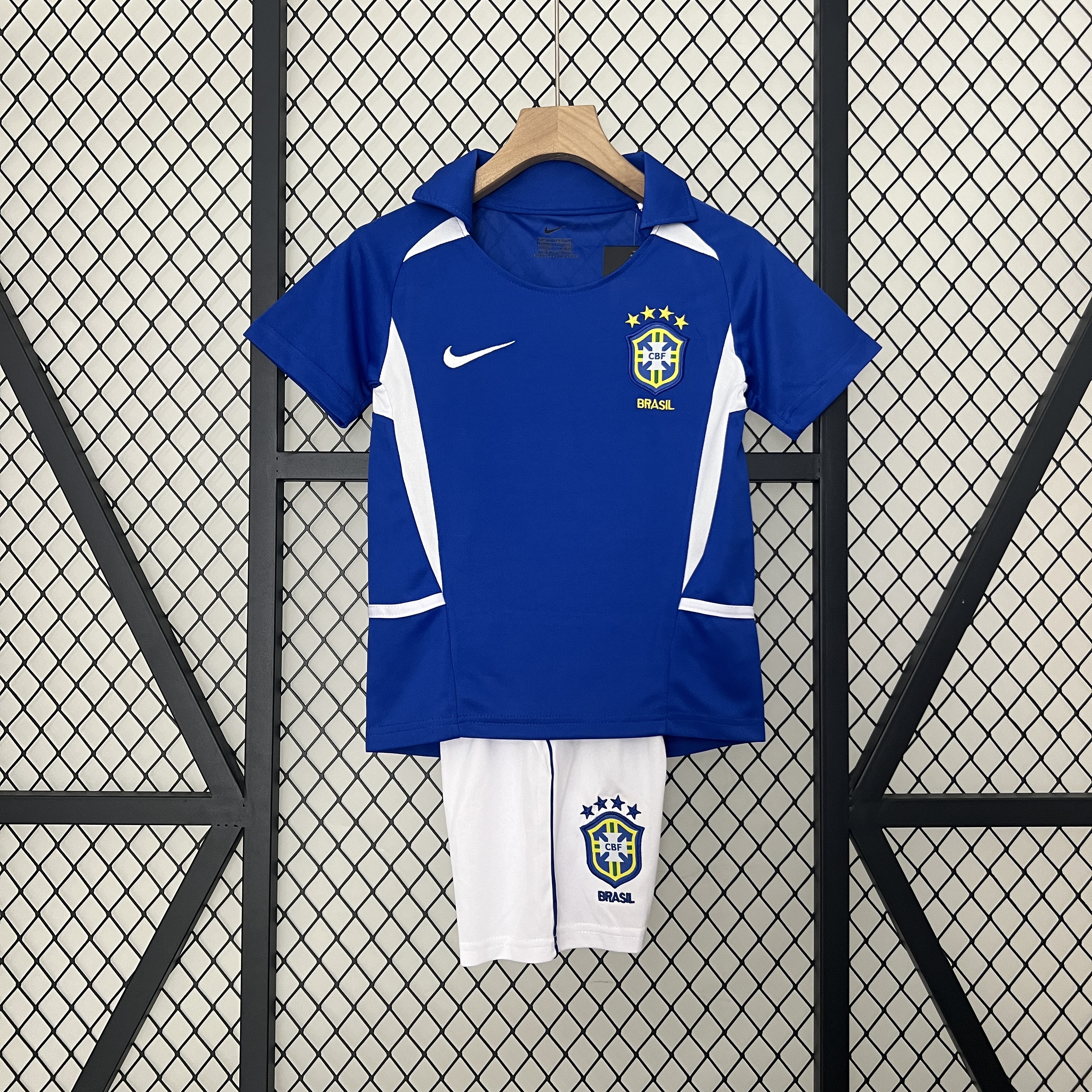 Retro Brazil 2002 Away Stadium Kids Kit