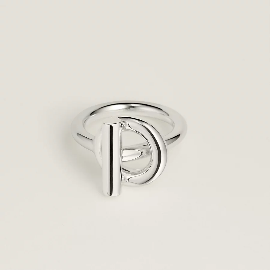 Echappee ring, medium model