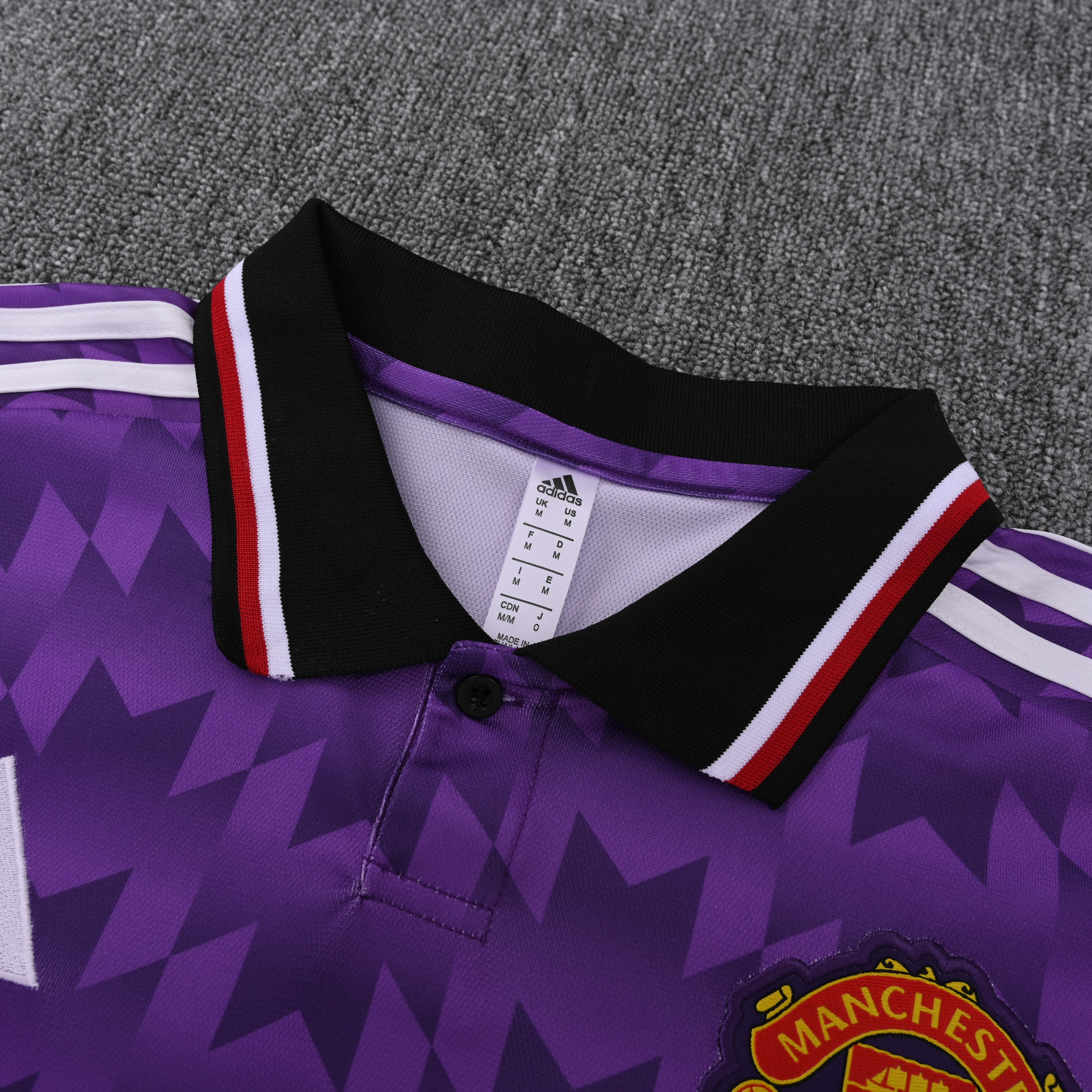 25-26 Manchester United (Polo Shirt) Purple Training Jersey - Fan Edition