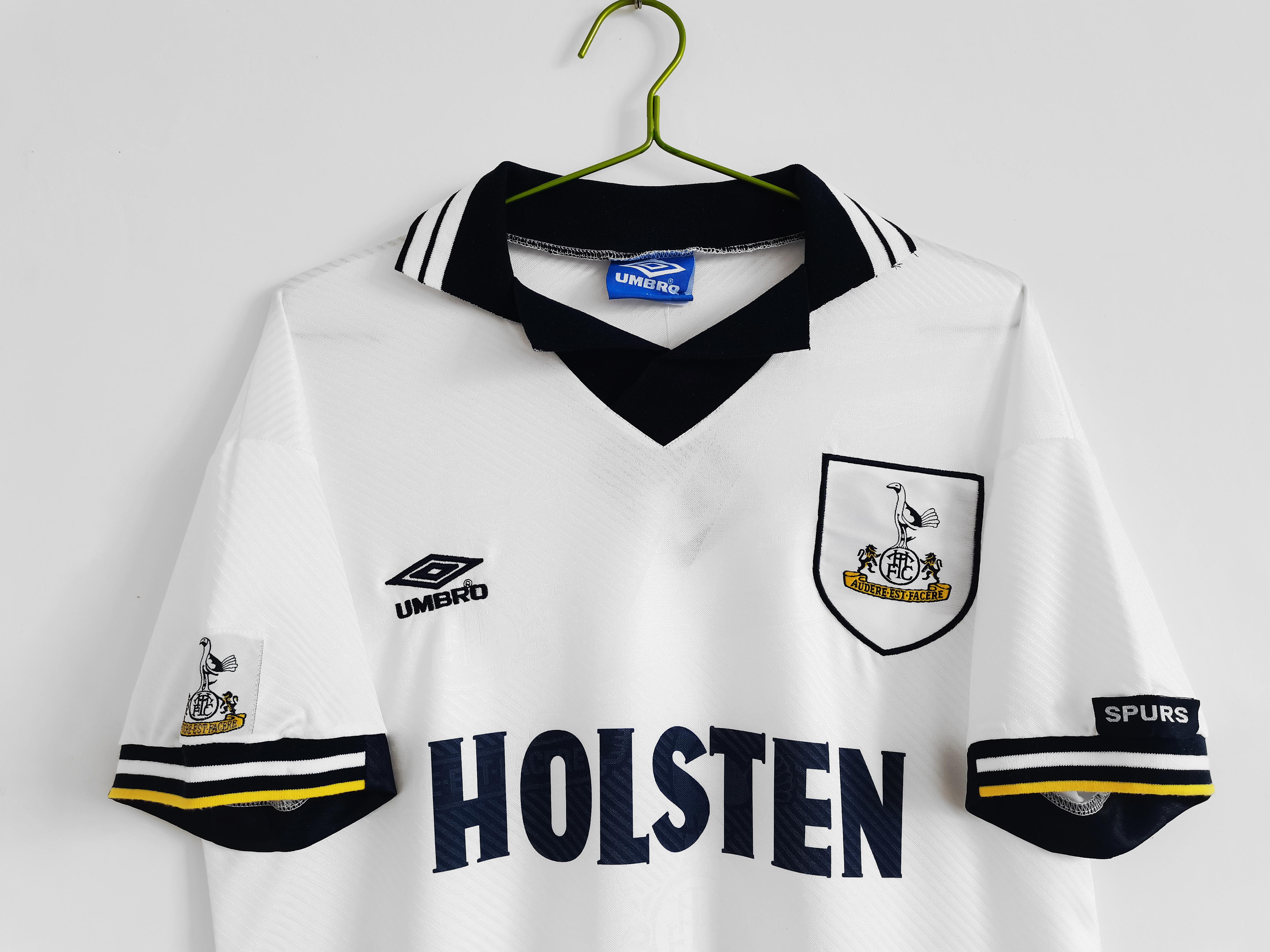 1994/95 Tottenham Hotspur Home Retro Jersey - Fans Edition