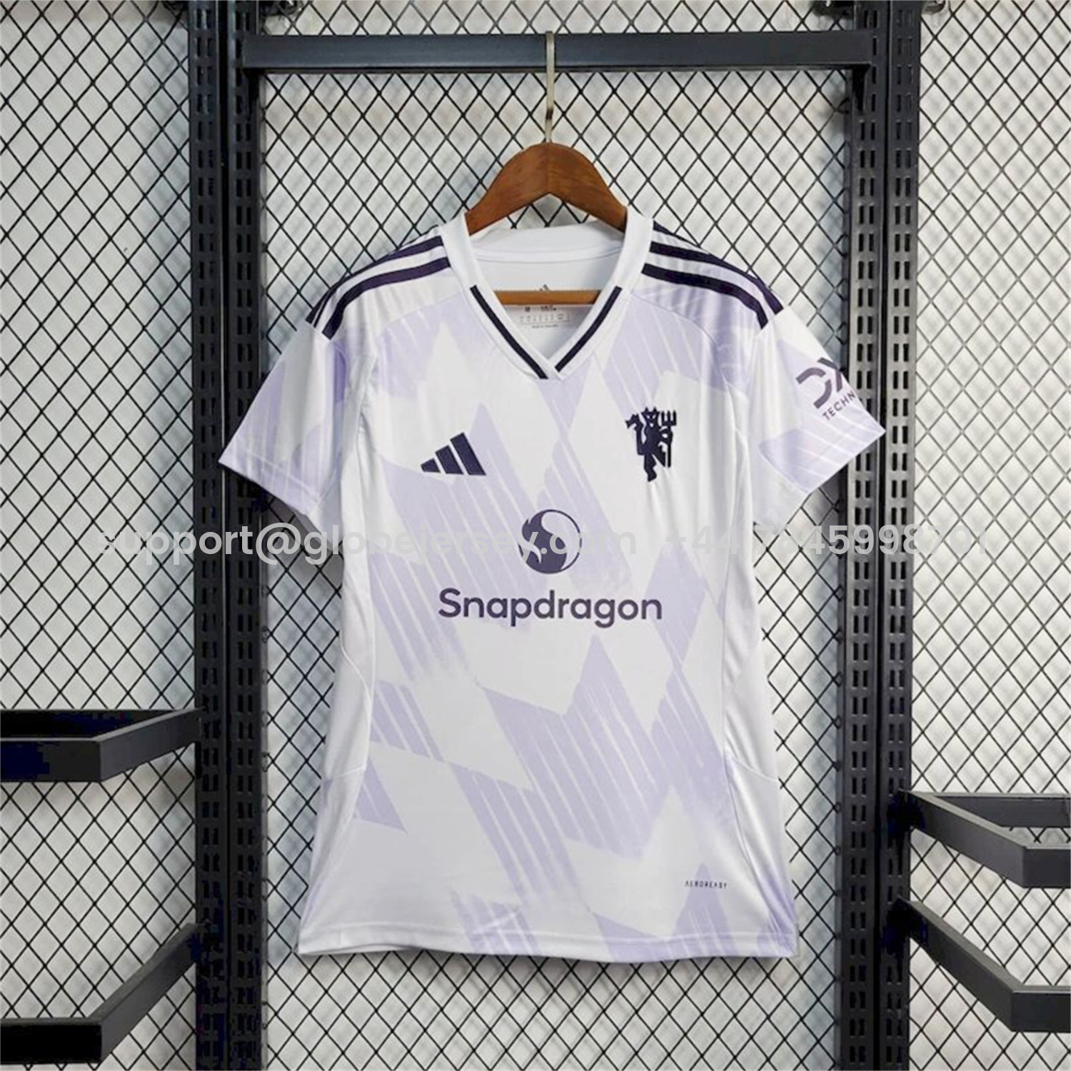 Women's Manchester United 25-26 Away Jersey
