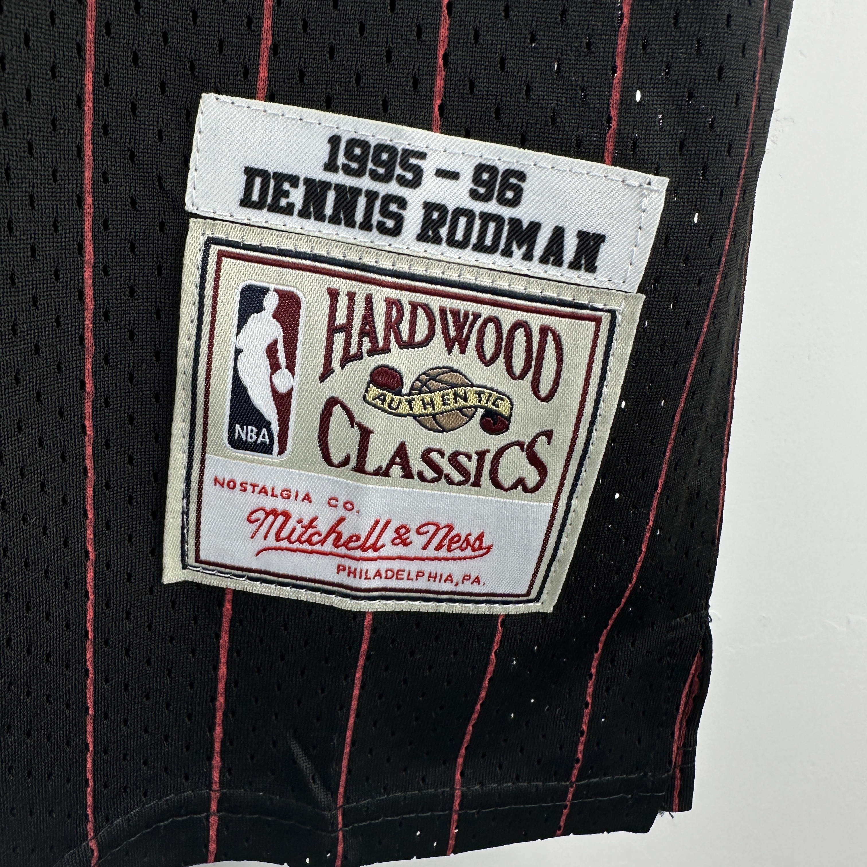 Embroidered MN retro jersey, Bulls 97/98 season, striped black, No. 91, Rodman