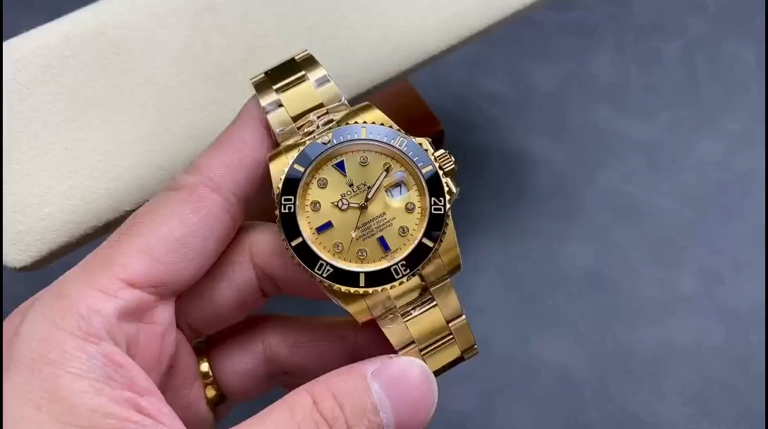 【Super Clone】Rolex Submariner 40 18k Champagne Diamond Dial Black Bezel 16613T Gold Watch