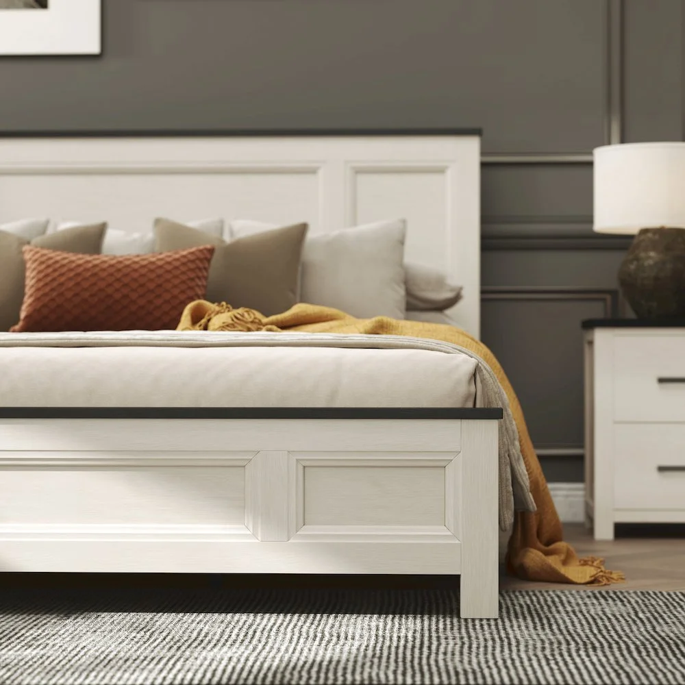 Roundhill Furniture Realynn 3-Pc Bedroom Set, King Panel Bed, 2 Nightstands