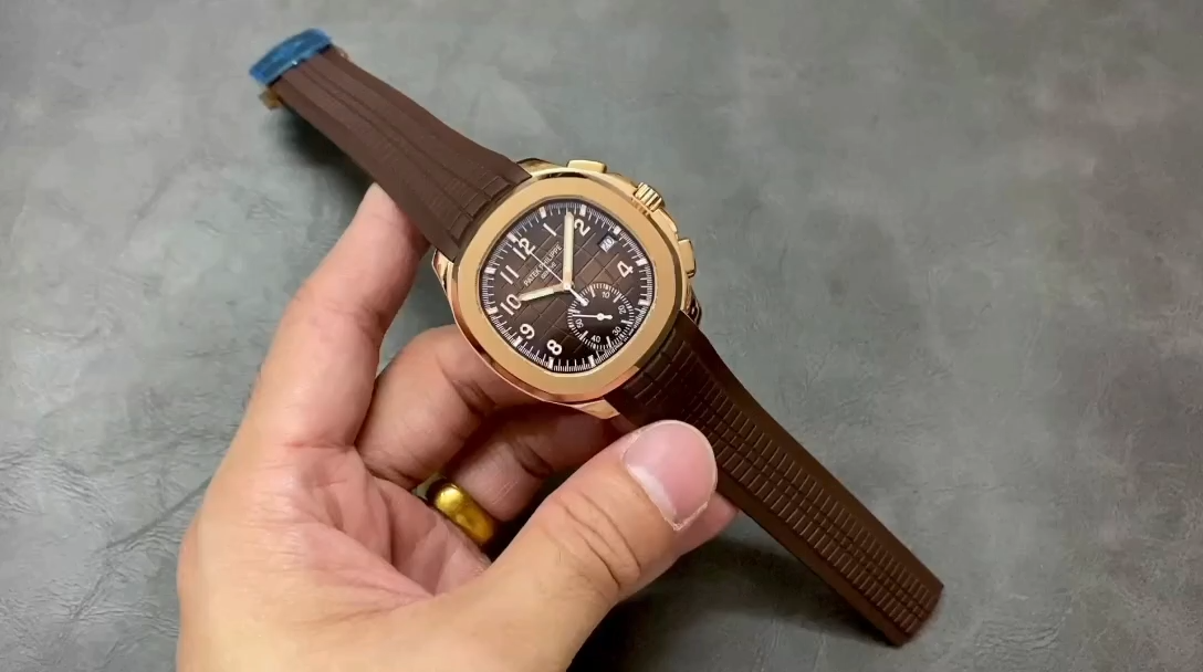 【Super Clone】Replica Patek Philippe Aquanaut 5968R 001 42mm Mens Watch
