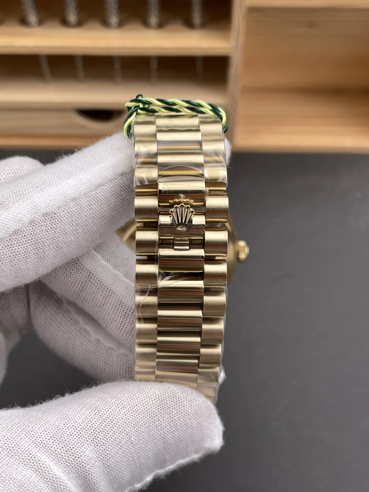 Rolex Day-Date Diamond Bezel 40mm