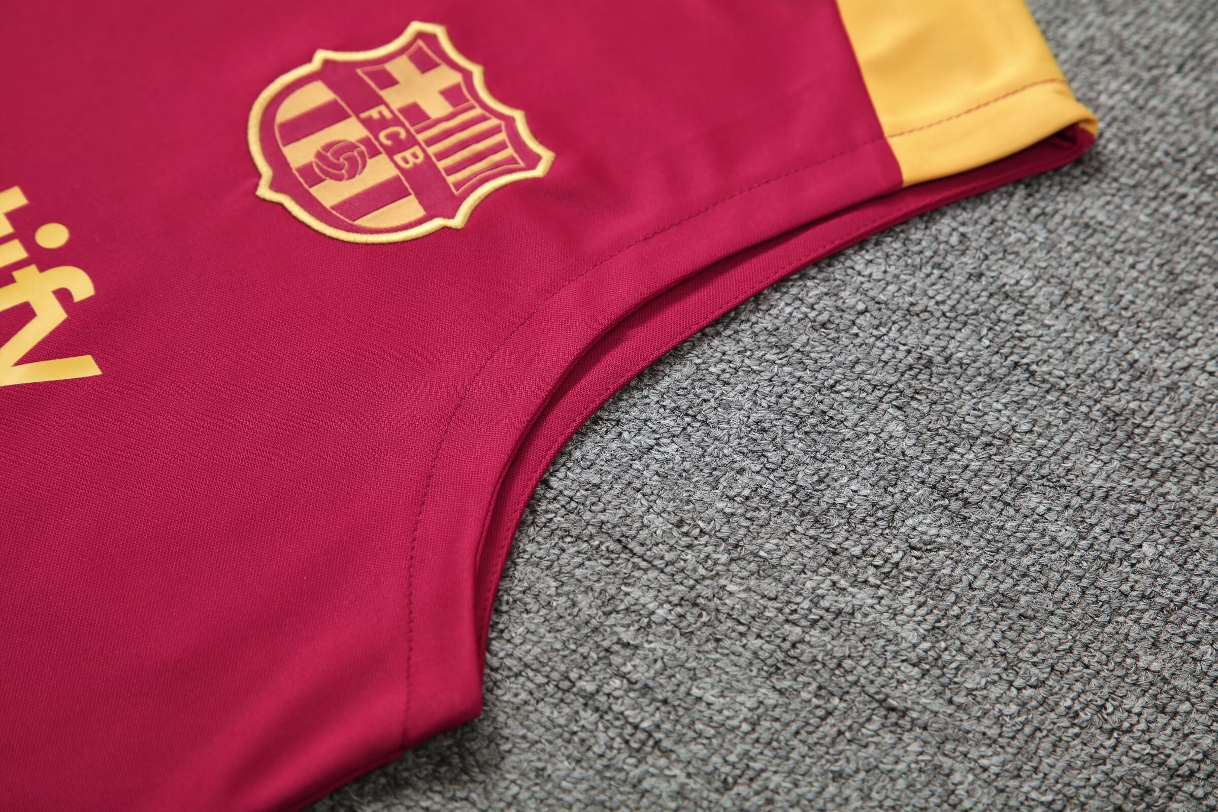 2024/25 Barcelona training vest