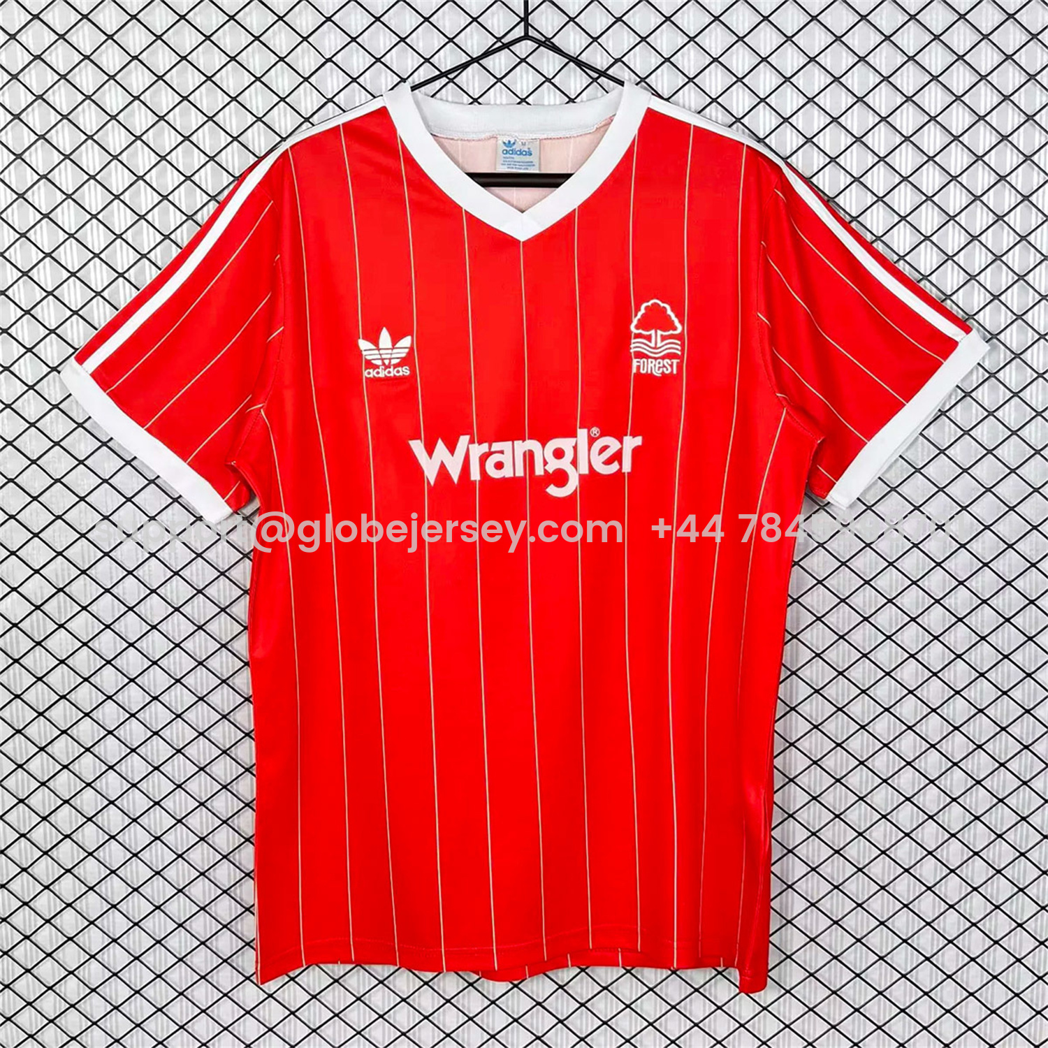 Retro Nottingham Forest 1982-84 Home Jersey