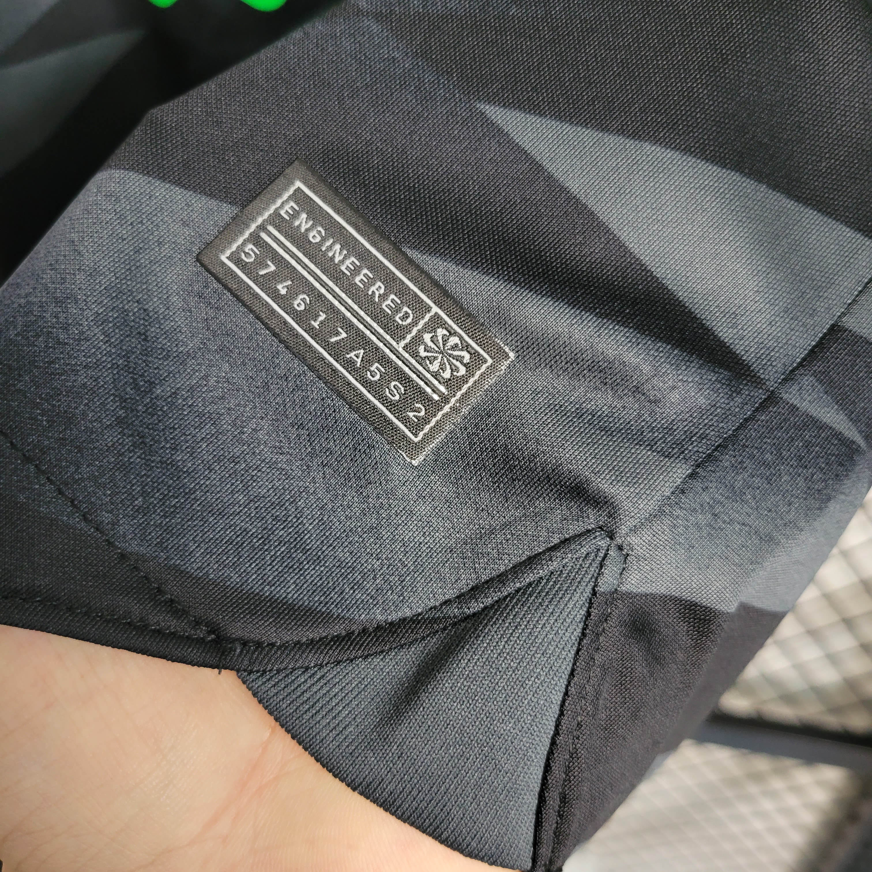 2023/2024 Liverpool Goalkeeper Black Soccer Jersey 1:1 Thai Quality - Fans Edition