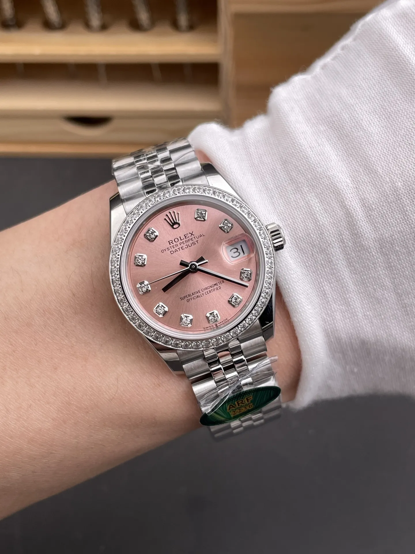 Rolex Datejust Diamond Bezel Ladies 31mm