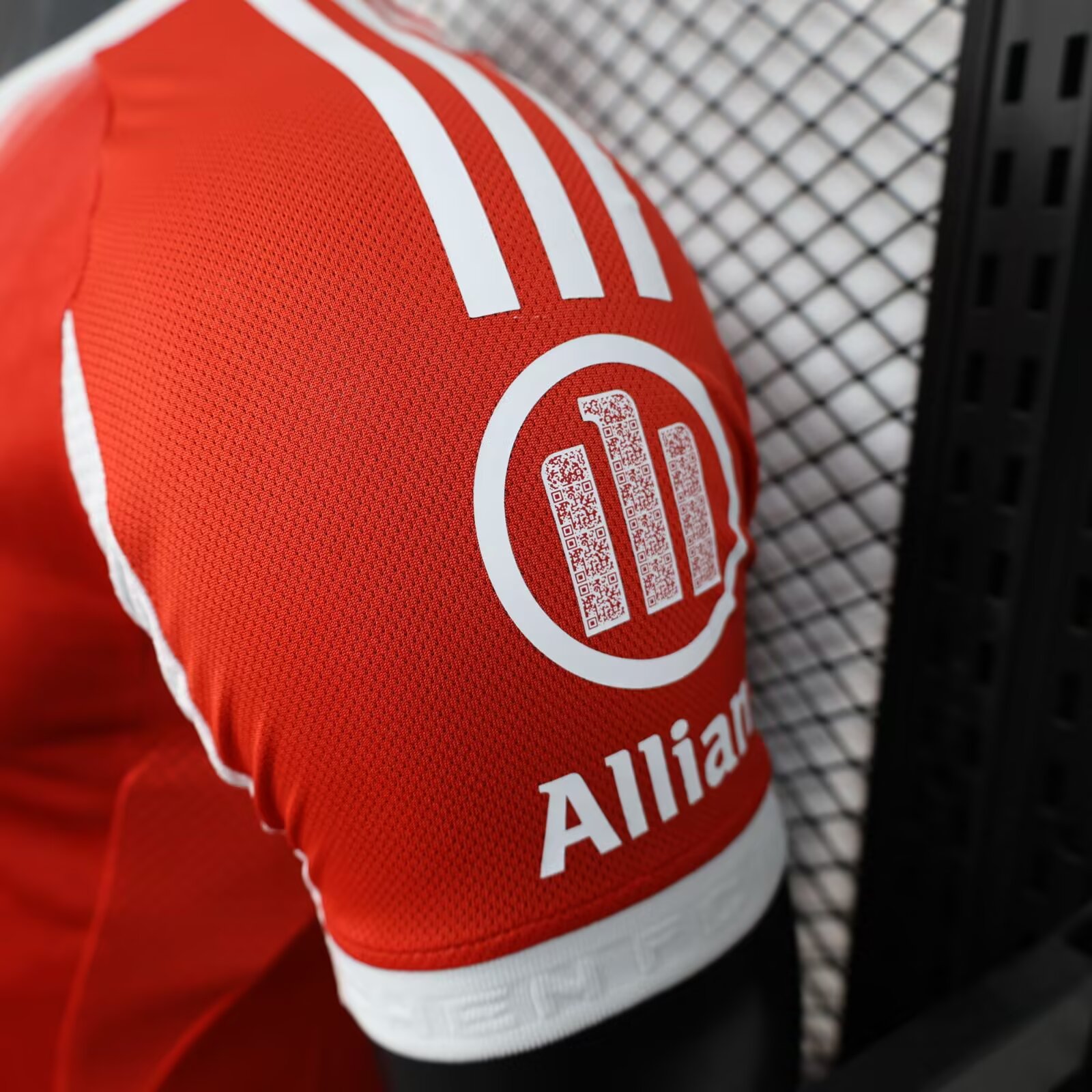 25-26 Bayern Munich Home Shirt - Player Edition