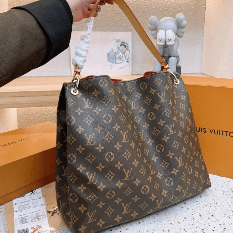 Louis Vuitton Graceful PM Monogram Red 13.8 Inches