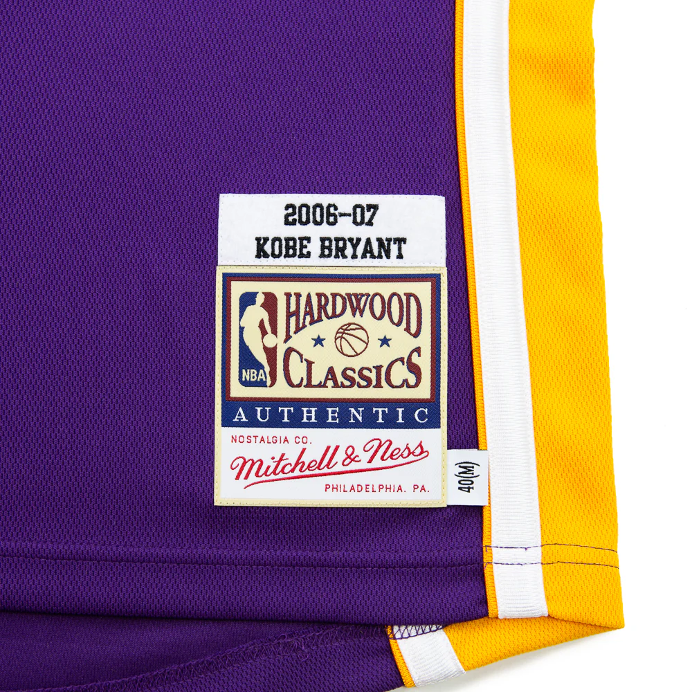 Kobe Bryant Jersey 2006-07 (Purple)