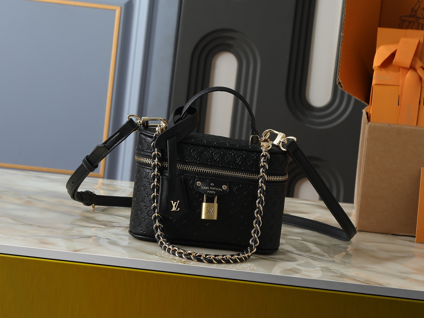 LV Vanity Chain Pouch Bag