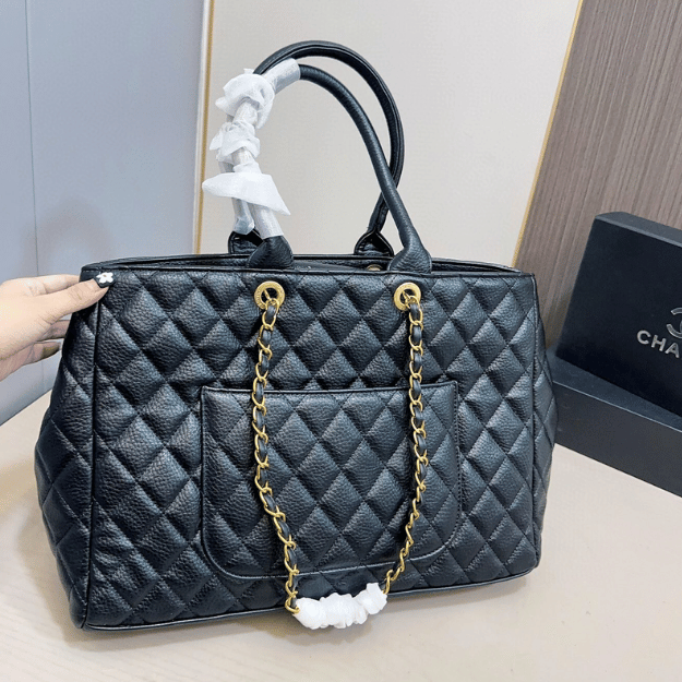 Chanel Chain Tote Bag Black 16.1 Inches