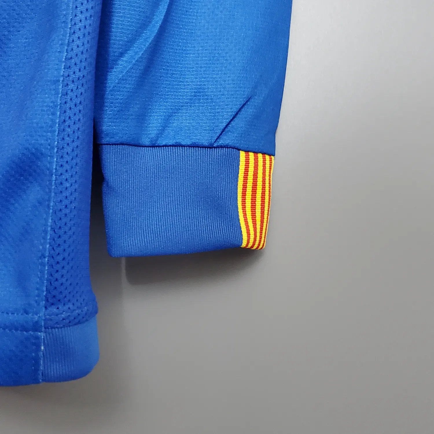 2006/07 Barcelona Home Long Sleeve Retro Jersey