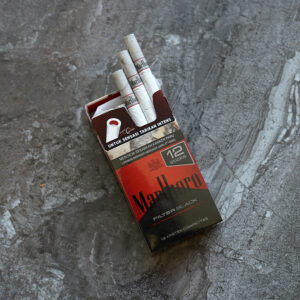 Marlboro Filter Black 12鈥檚