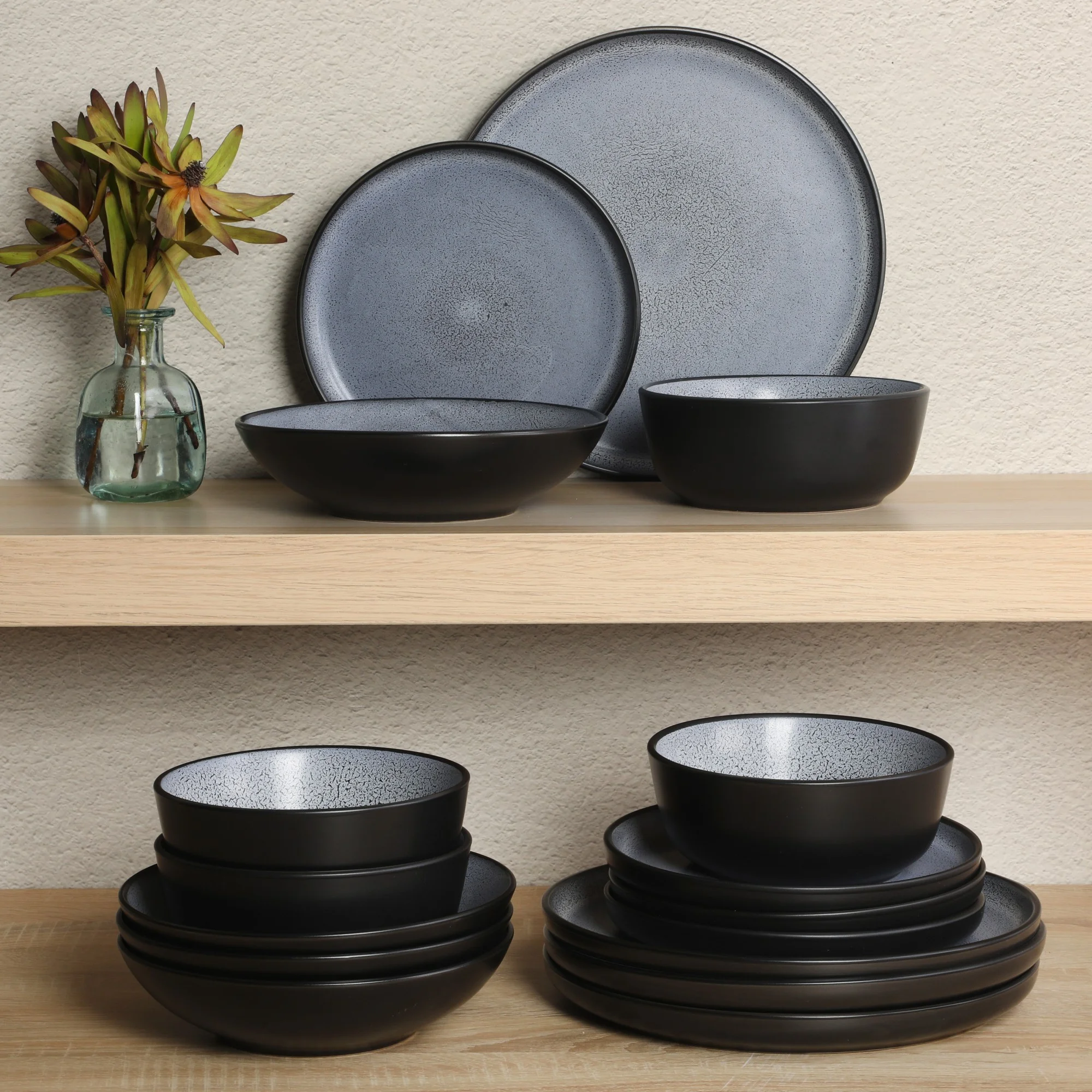 Gibson Elite Tribeca Loft 16-Piece Dinnerware Set - Service for 4 - Matte Blue