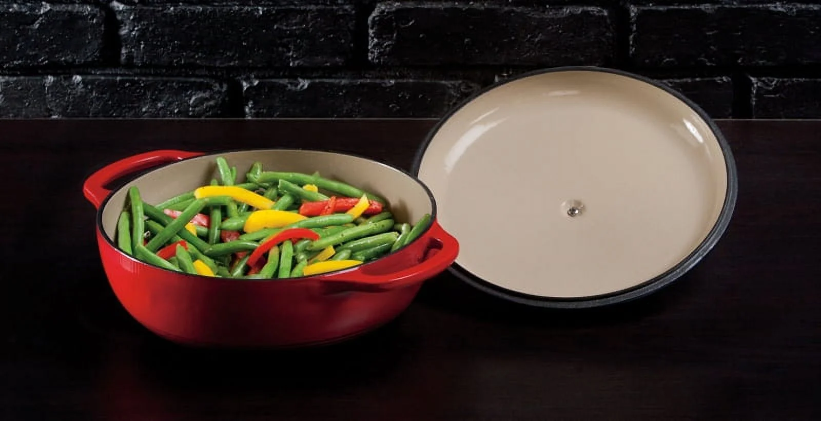 Lodge Cast Iron 3 Quart Enameled Dutch Oven Red