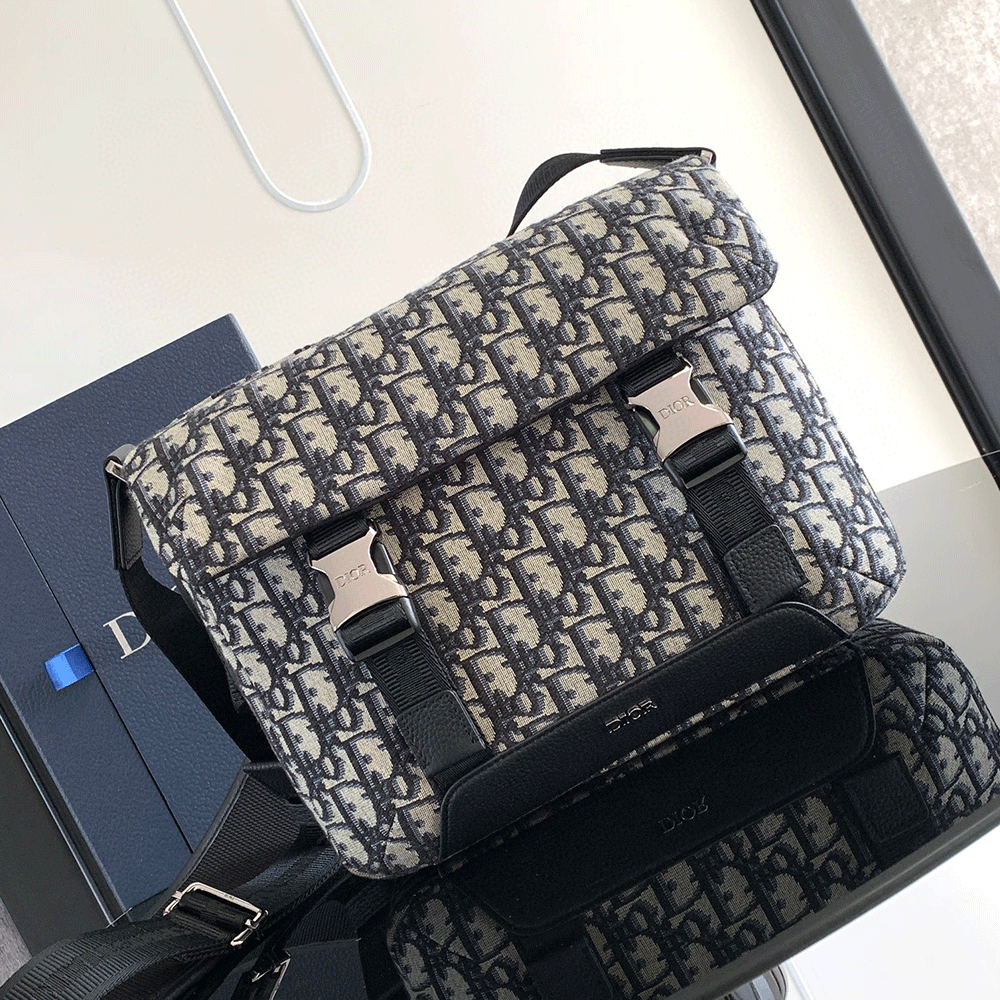 Dior EXplorer Messenger Bag