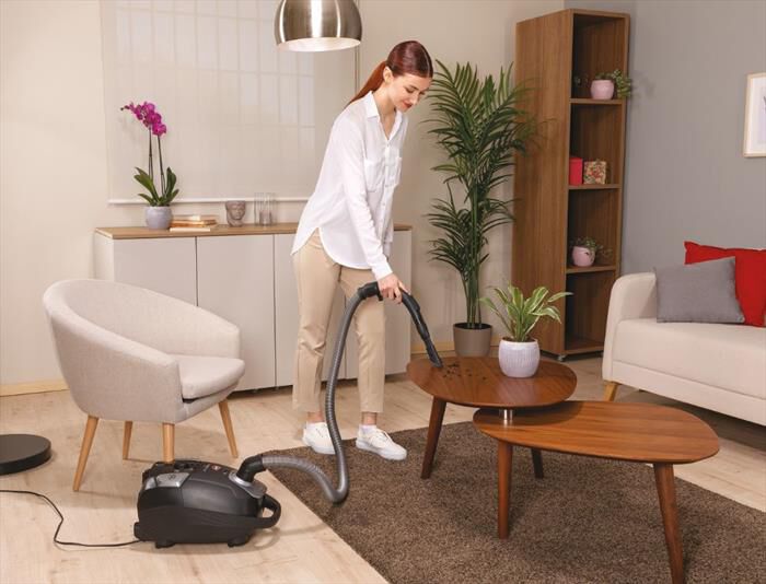 HOOVER - Aspirapolvere a traino HE320PET-Nero