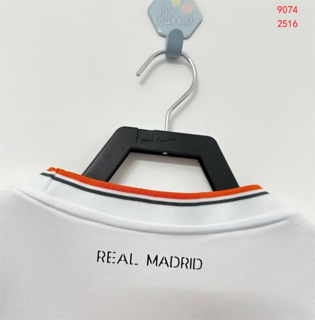 2013/2014 season Real Madrid home jersey 1:1 Thai quality