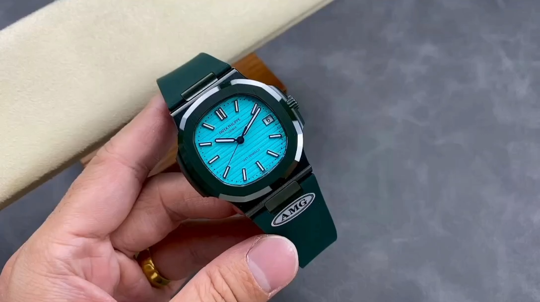 【Super Clone】Patek Philippe Nautilus Blue Dial 5711 40MM Watch