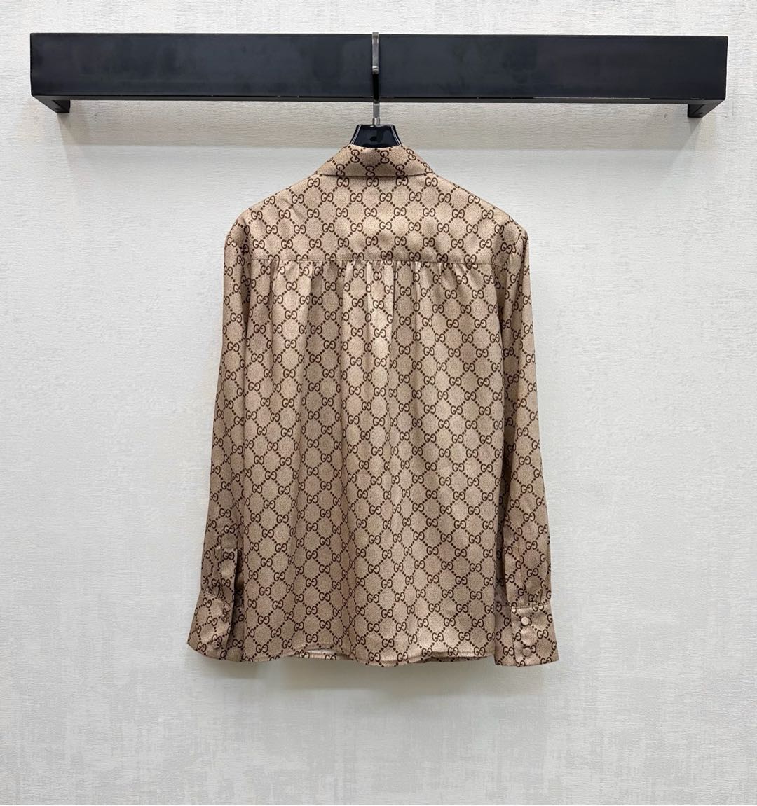 26NEW Lace-up Print Shirt