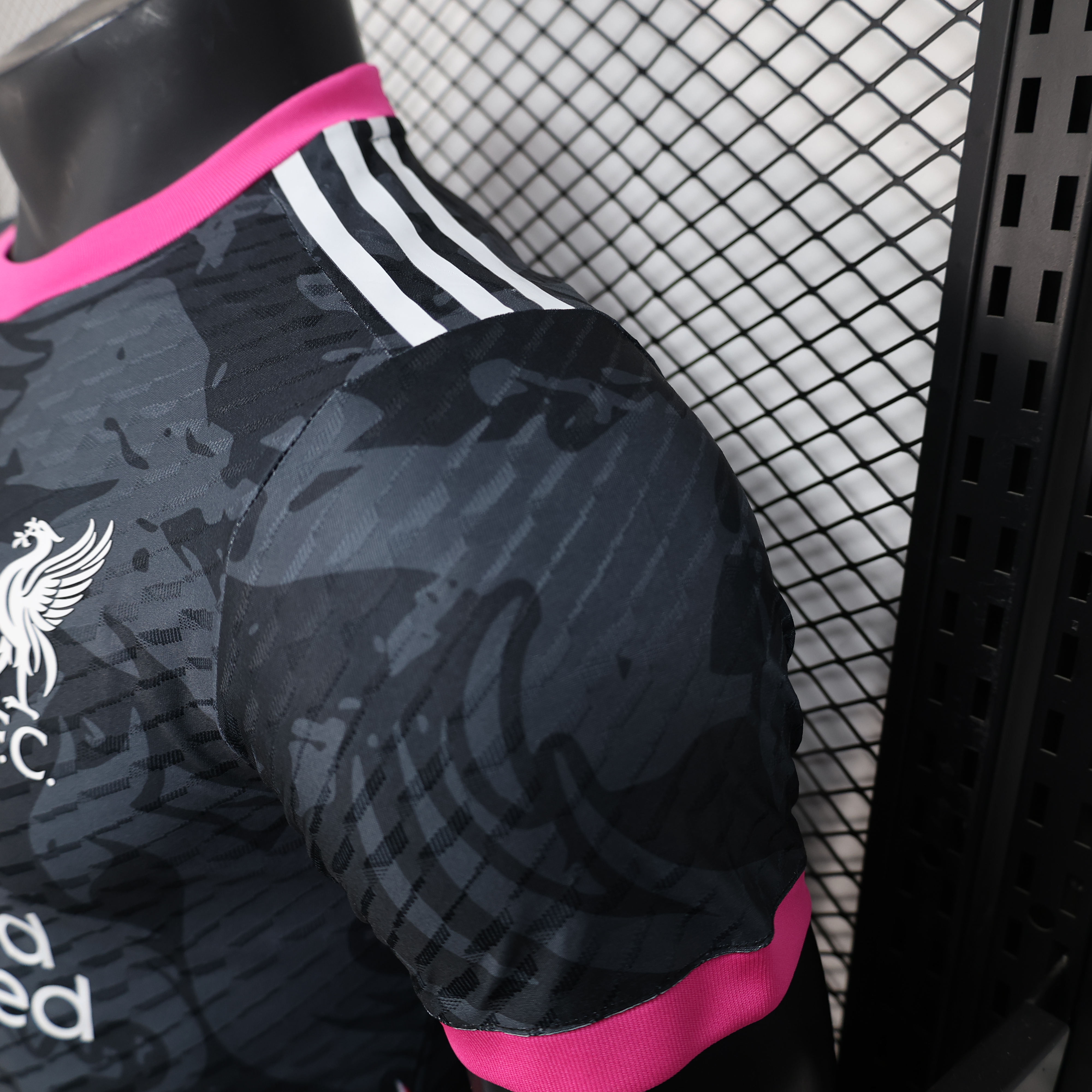 2025-26 Liverpool Special Edition - Jersey - Player Edition