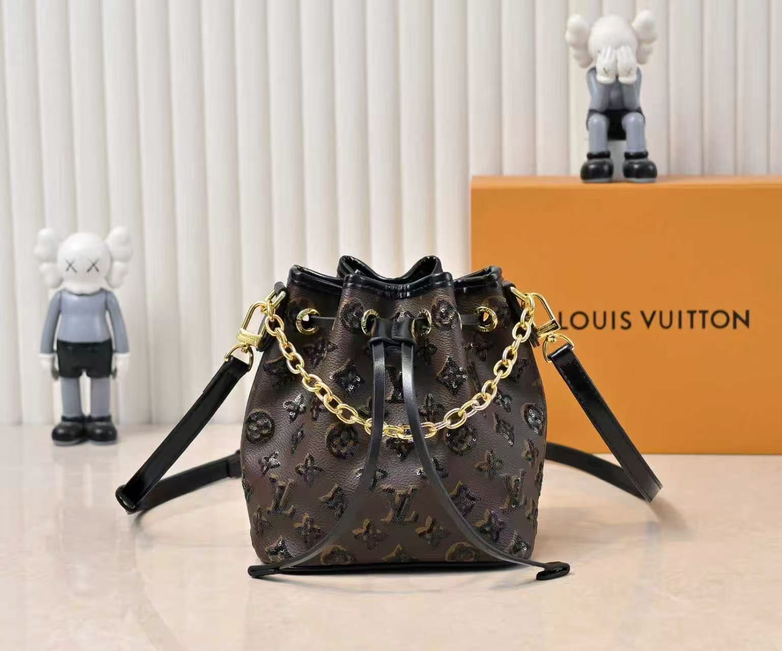 LV NeoNoe 25SKI