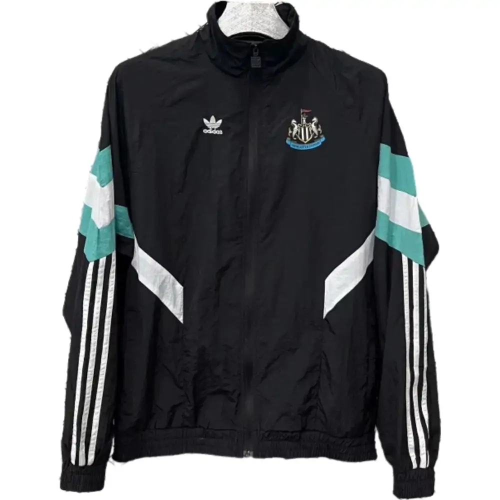 Newcastle retro windbreaker