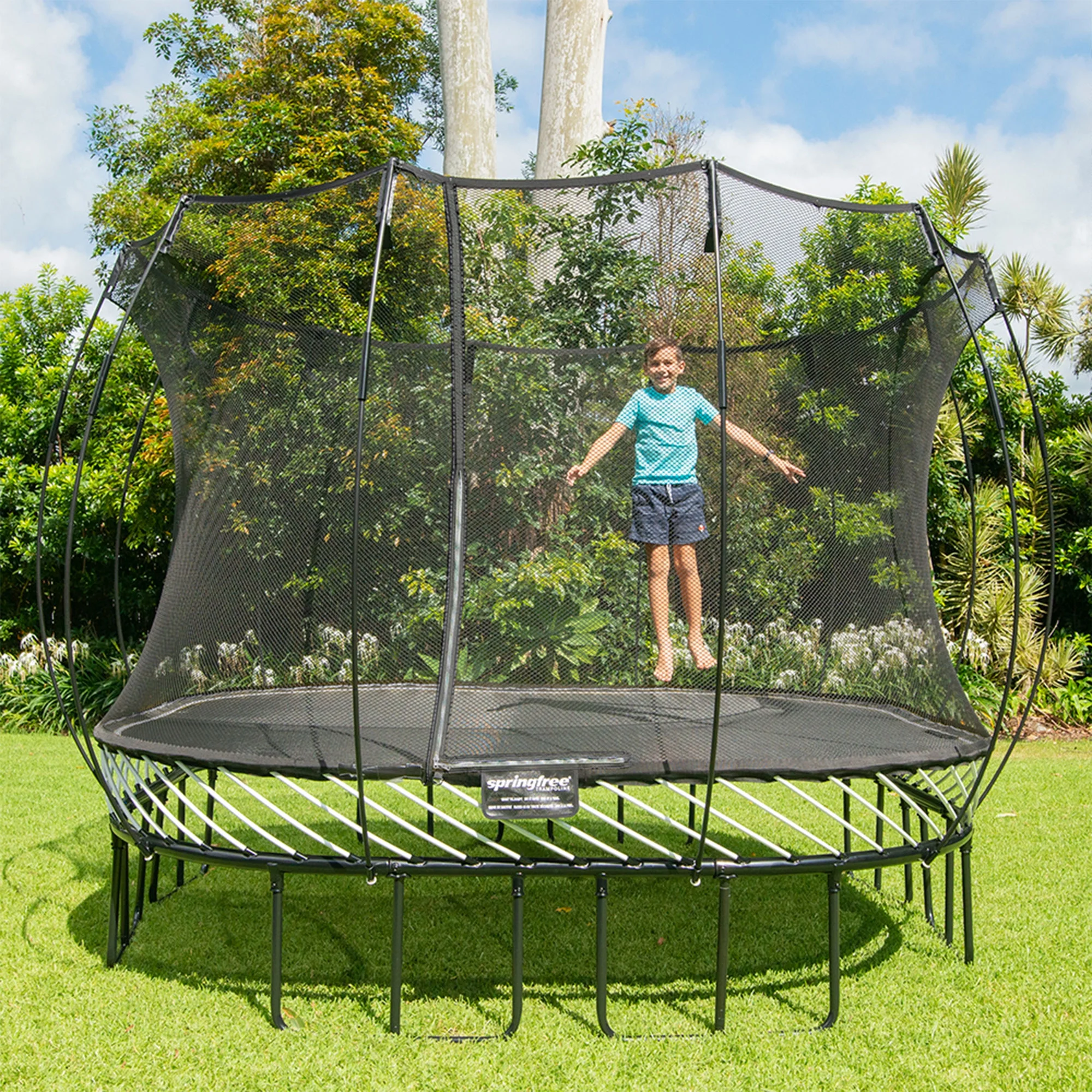 Open Box Springfree Trampoline Kids Large Square 11 Ft Trampoline w/ Enclosure