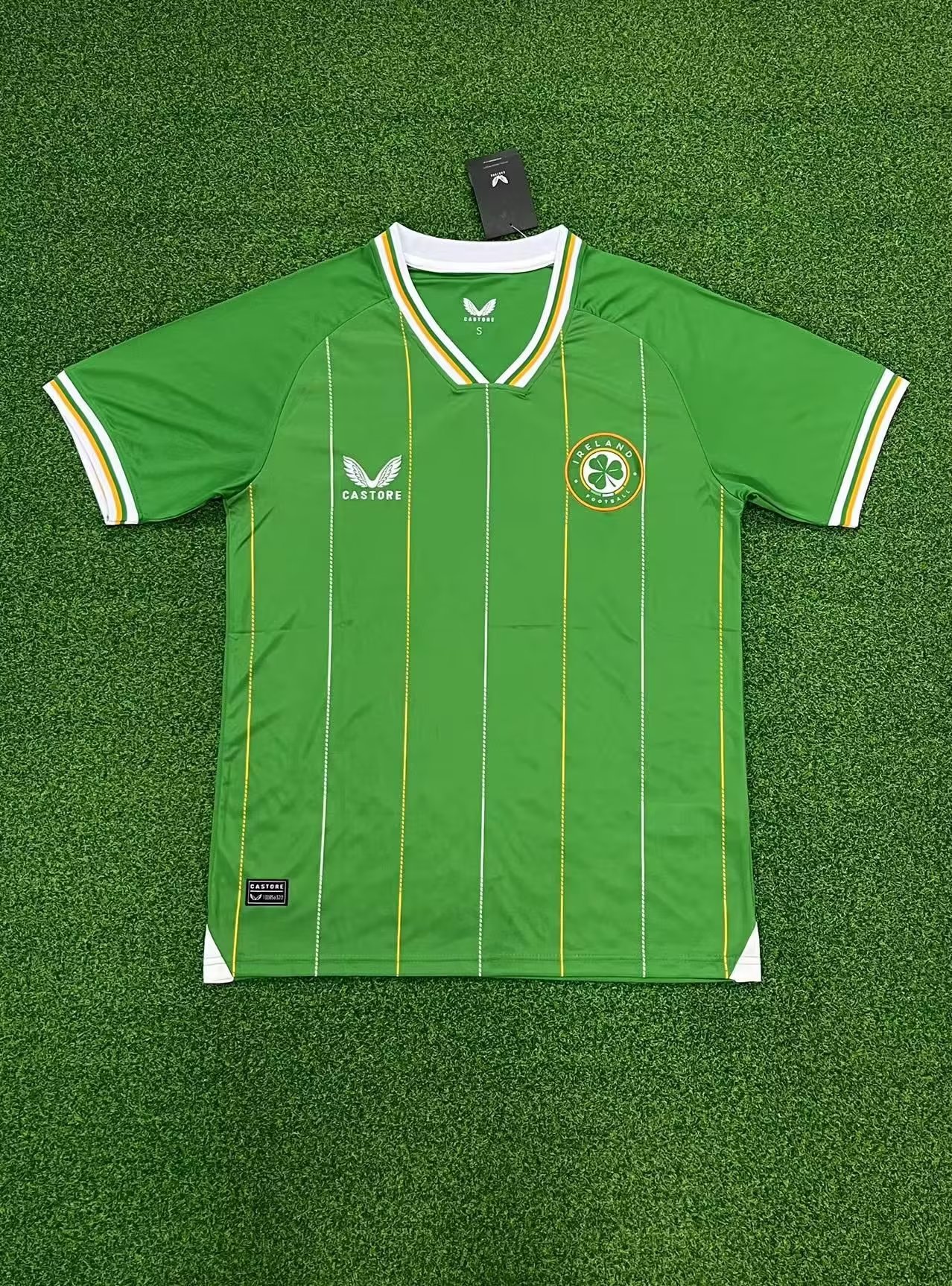2425 lreland Home jersey...Player embroidery version