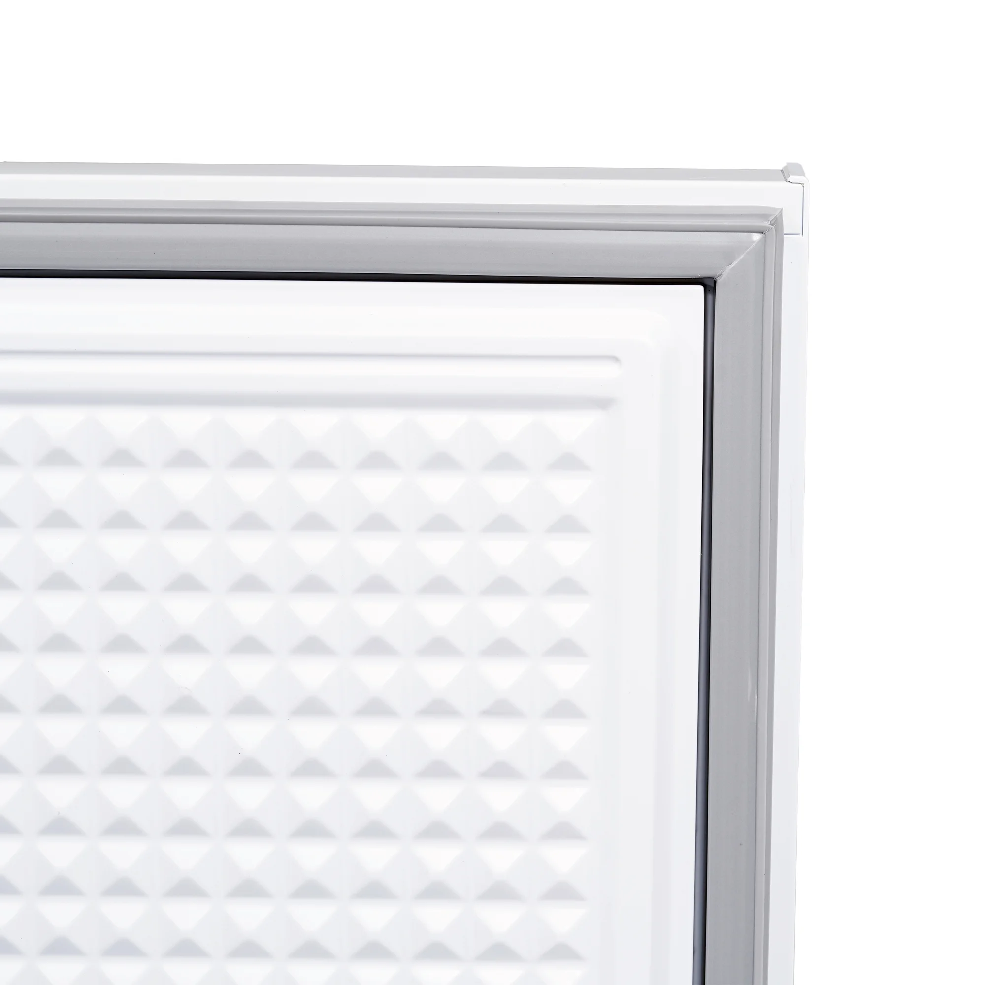 Professional Series 7 Cu Ft Manual Defrost Chest Freezer
