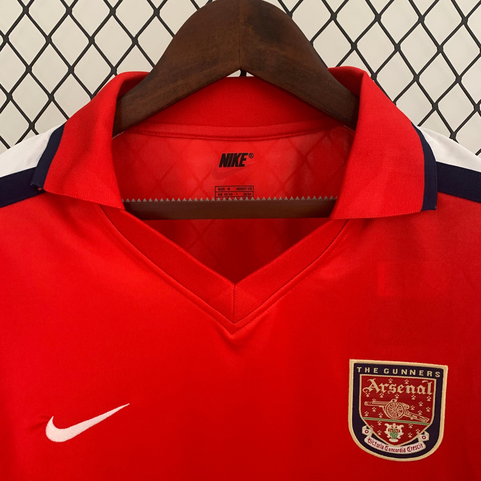 2001/2002 Retro Arsenal Home Football Shirt 1:1 Thai Quality