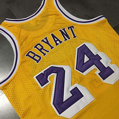 Los Angeles Lakers Kobe Bryant Yellow 24 MN
