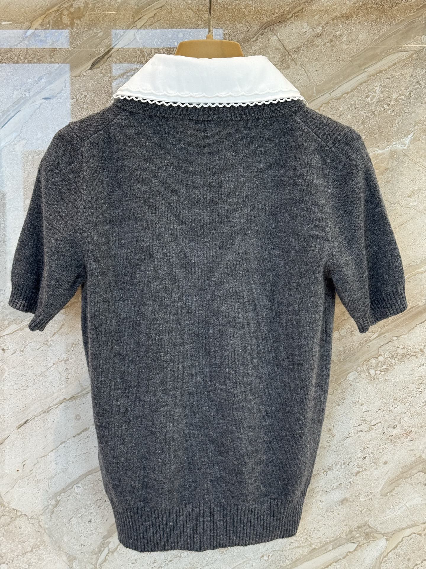 2026 Early Spring Collection Grey Cashmere Peter Pan Collar Knit Short-Sleeve