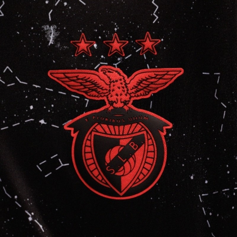SL Benfica 2024-25 Away Kit