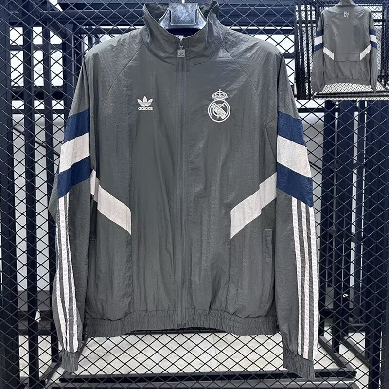 Real Madrid retro windbreaker