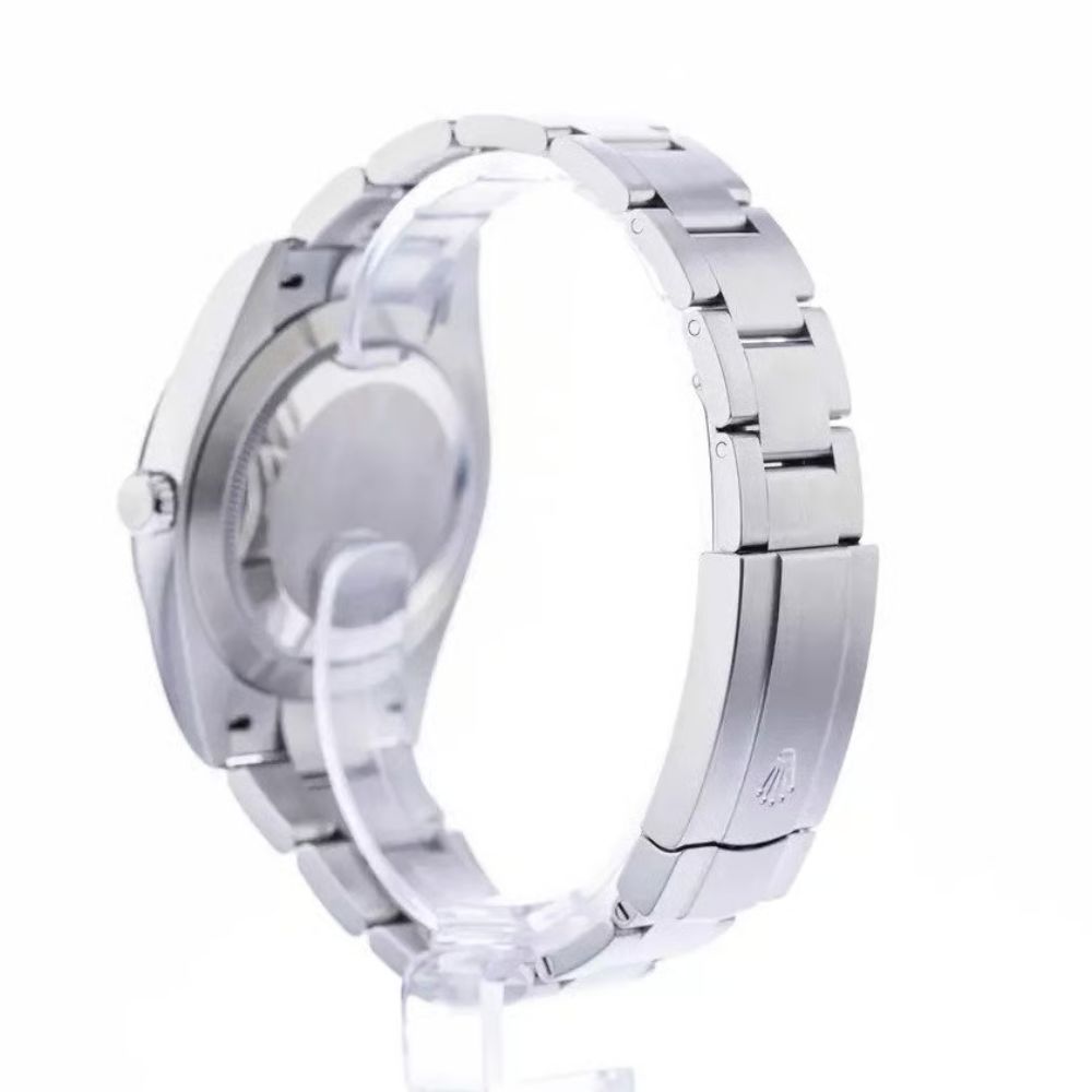 Rolex Oyster Perpetual Lady 36mm Silver Dial 126000