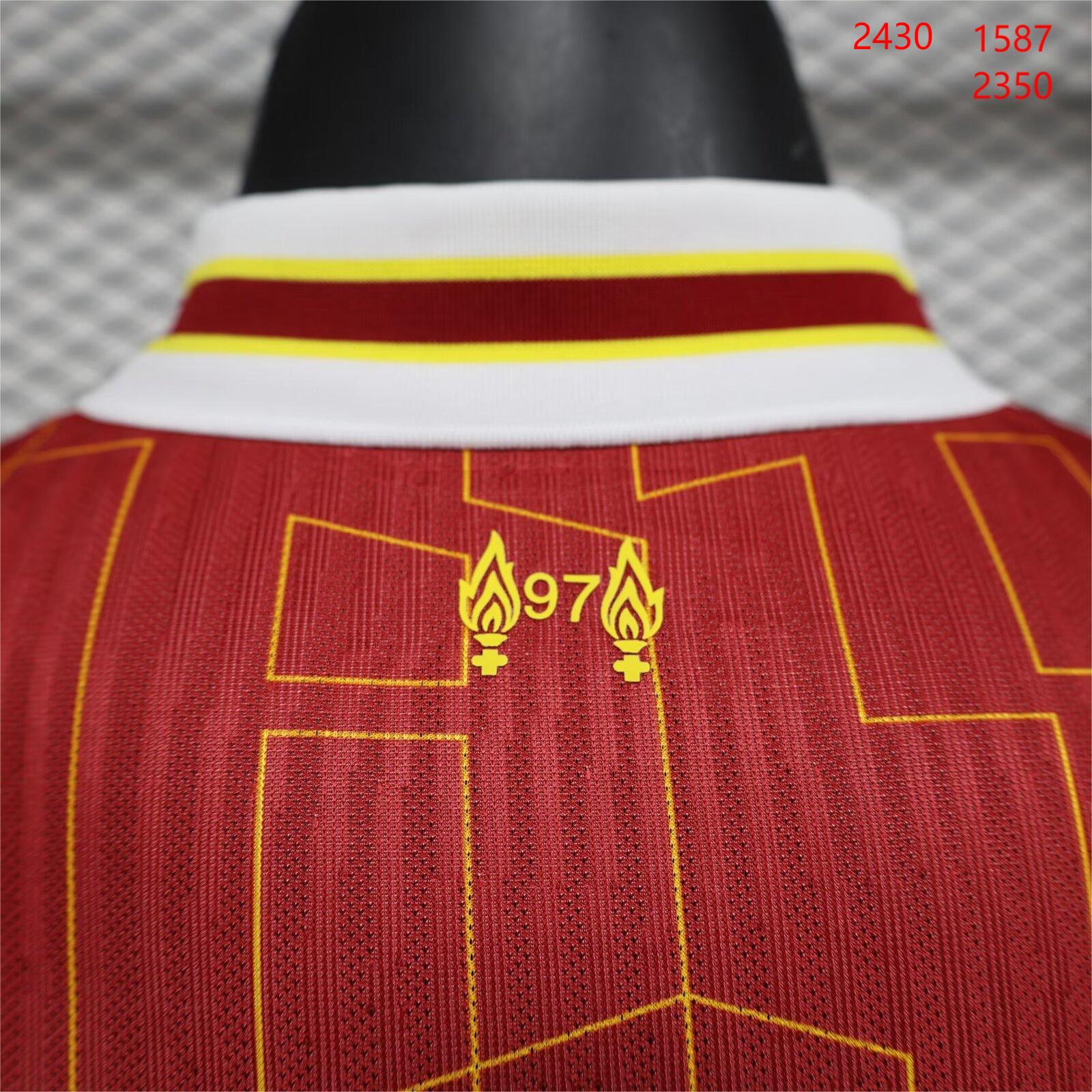 2024/25 Liverpool Home Shirt - Player Edition