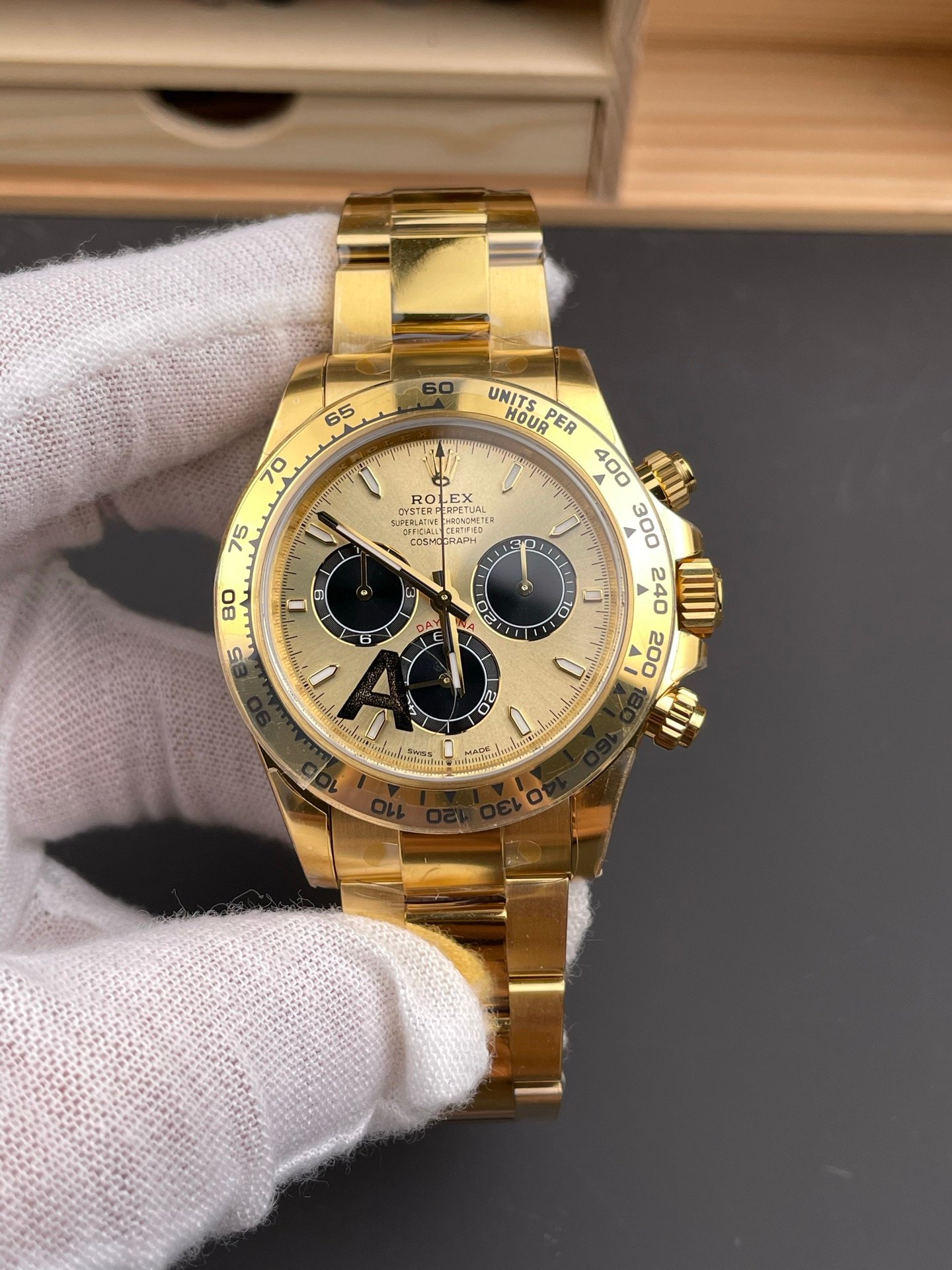 Rolex Daytona Full Gold Special Edition
