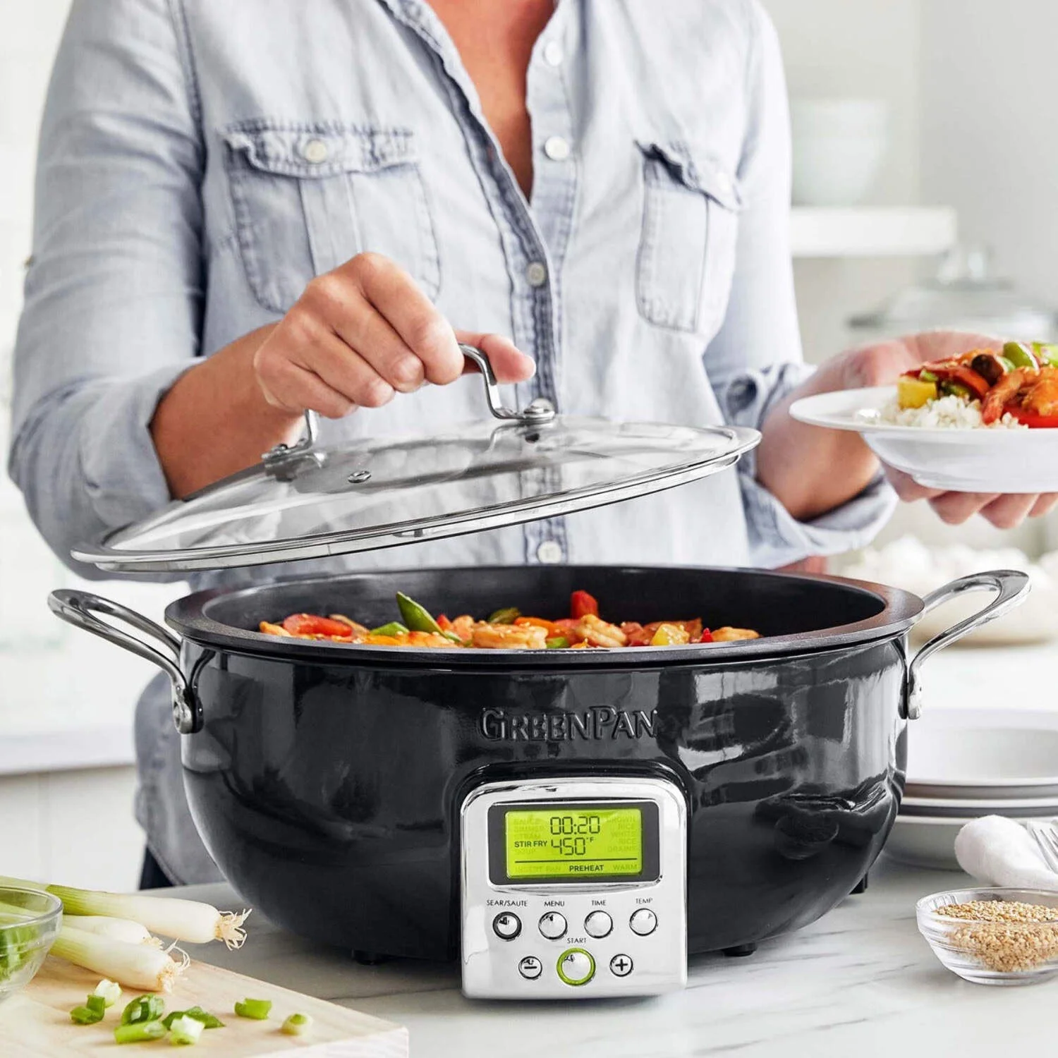 GreenPan Elite 6-Quart Essential Smart Skillet | Black