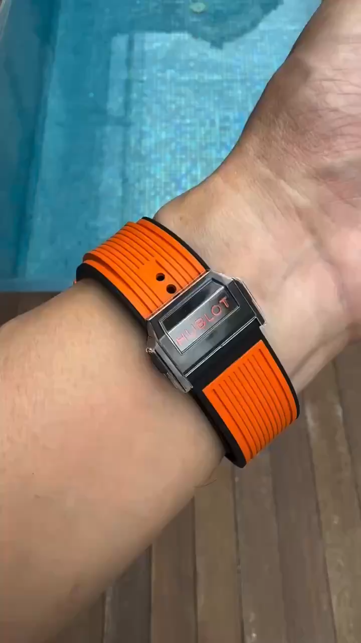 【Super Clone】Hublot Big Bang Unico Orange Ceramic 42mm 441.CU.5910.RX