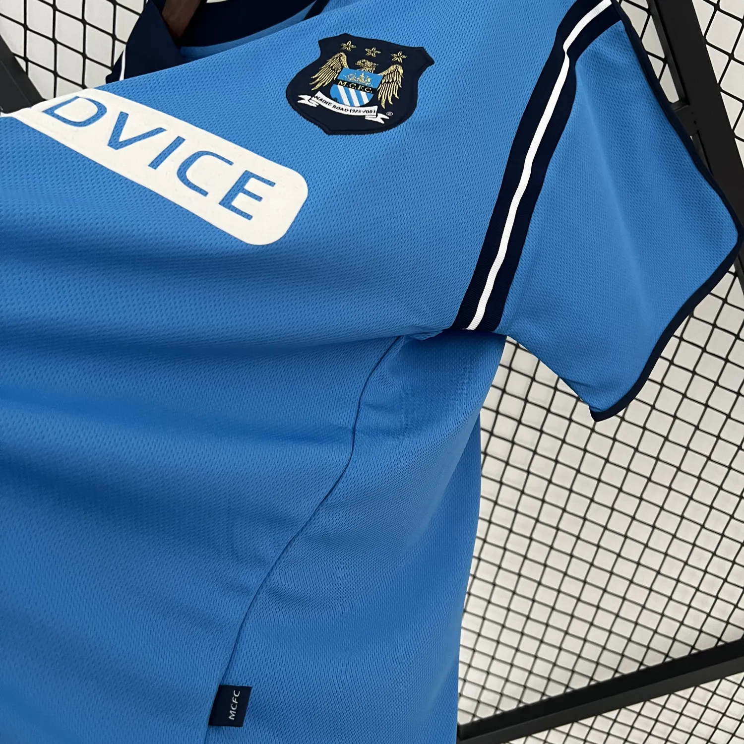 2002/03 Manchester City home retro jersey