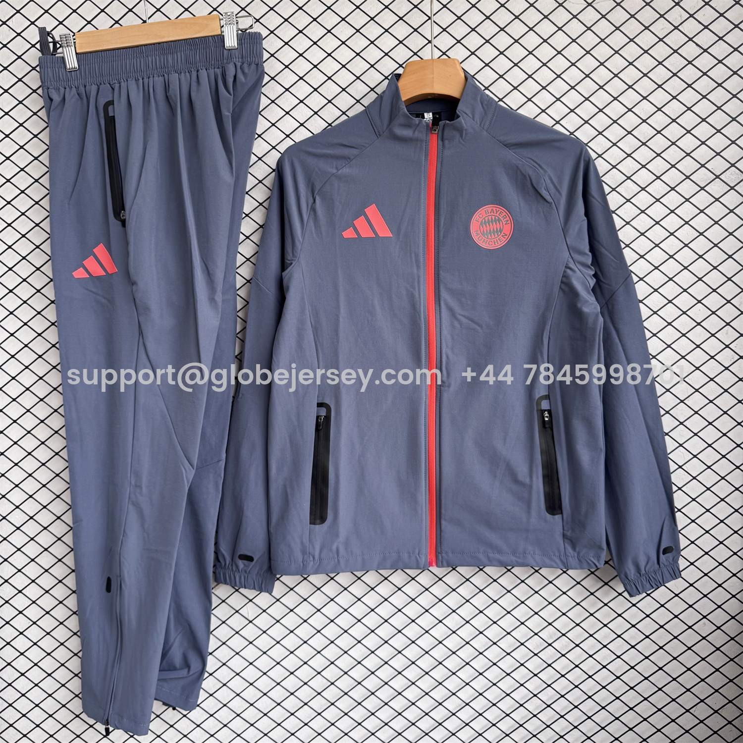 Bayern Munich 25-26 Windbreaker Training Set - Grey Top and Pants