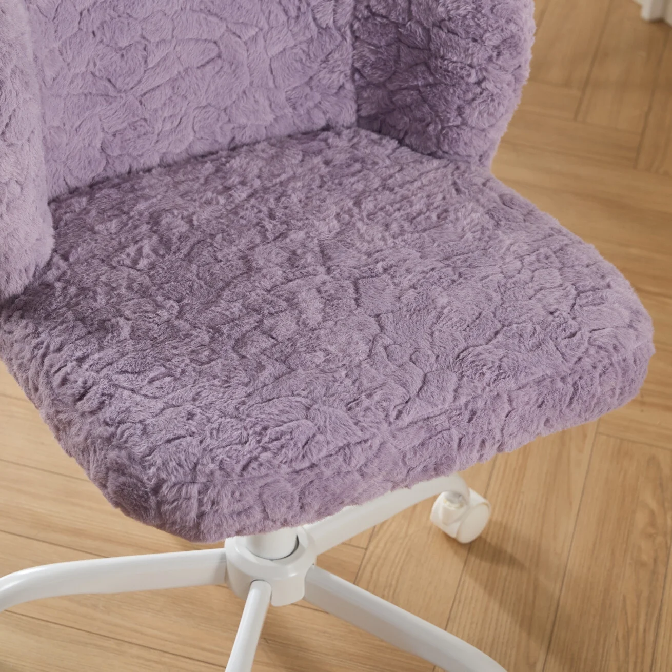 Furniture Office Chair,  Artificial Rabbit Hair Makeup Vanity Chair Chair, 360 Comfy Swivel Armchair with Wheels, Modern Height Adjustable Cute Vanity Chair for Living Room Small Spaces Pink