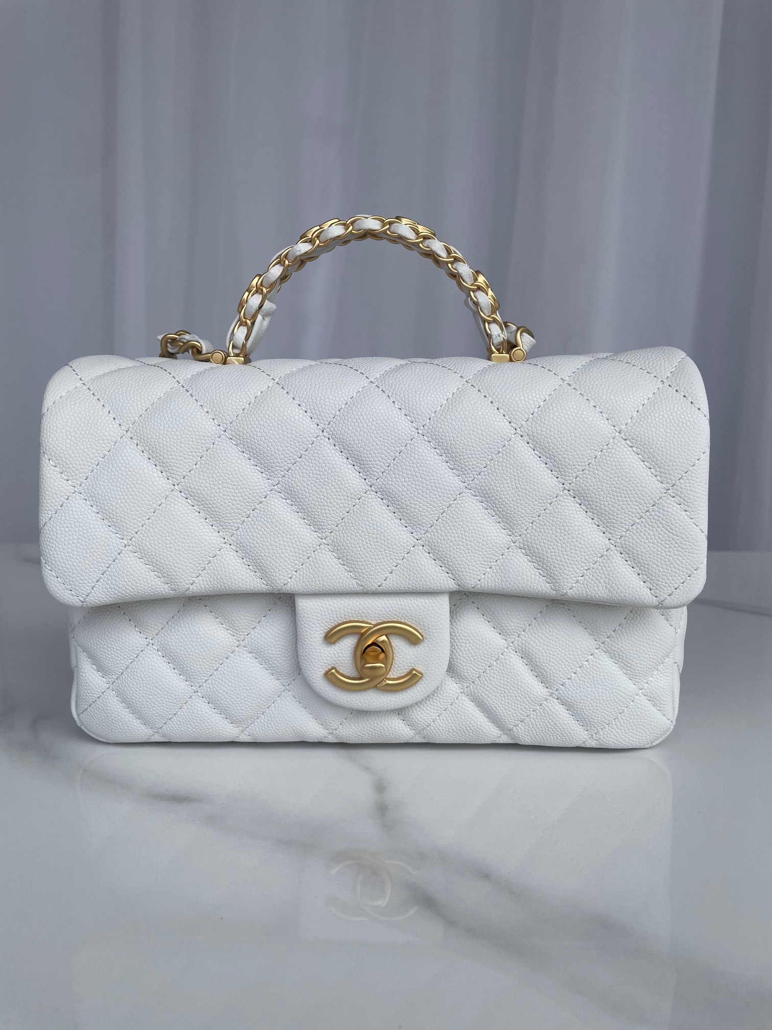 [10A] Chanel Flap Bag